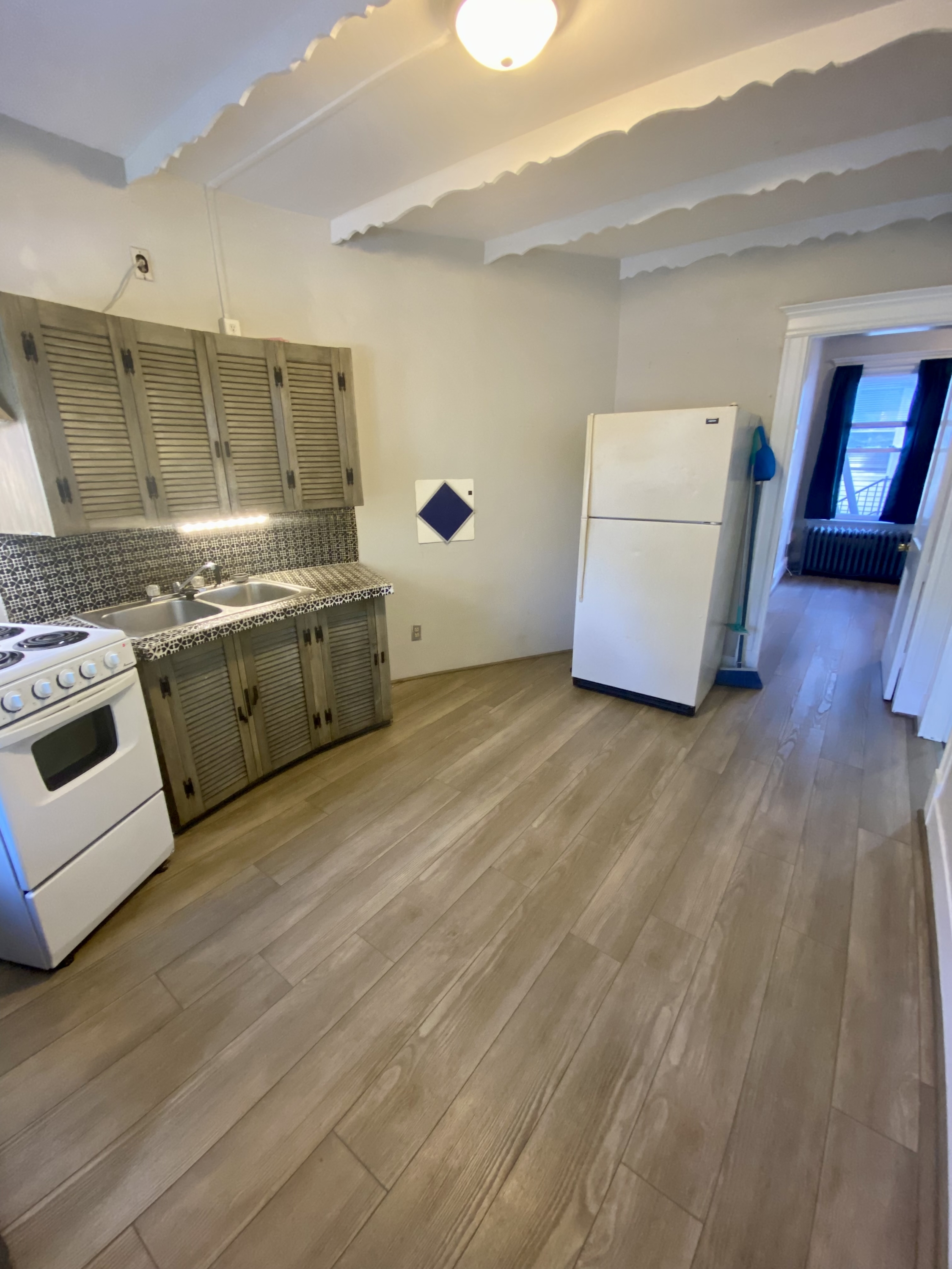 299 Pine Street - 5